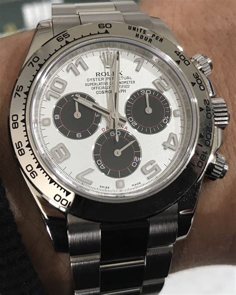 rolex daytona saphirglas verschmutzen|Scratching Daytona Bezel .